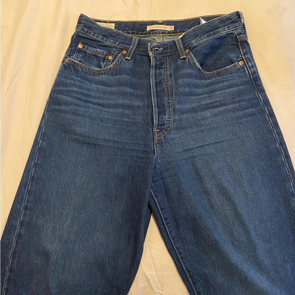Levi’s Ribcage Straight Ankle Jean